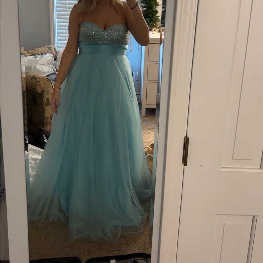 Blue tulle & sequins ball gown size XL